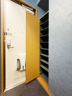 【玄関】 | プレジオ