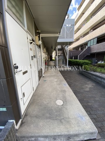 レオパレスルレーヴのエントランス