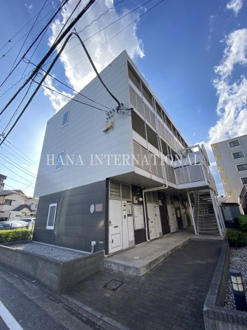 レオパレスルレーヴの外観