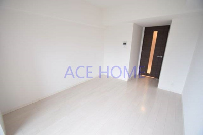 【居間・リビング】 | ララプレイスOSAKA WEST PRIME