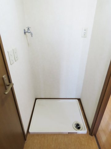 ブラッドの設備