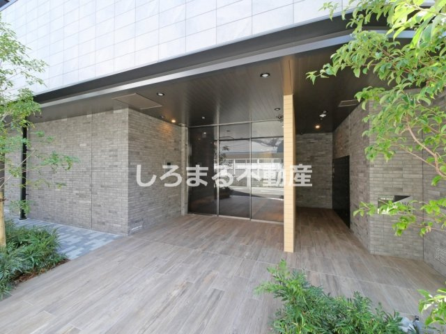 ブランシエスタ天満のエントランス