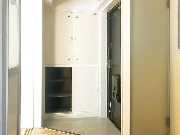 ビレッジハウス鴻野山1号棟の玄関|ビレッジハウスの同一物件・同一タイプの間取りの写真です