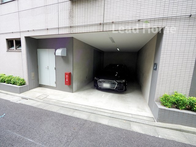【駐車場】 | イトーピア白金高輪壱番館