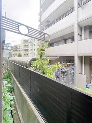 【バルコニー】 | ル・ヴァン・クレールⅢ