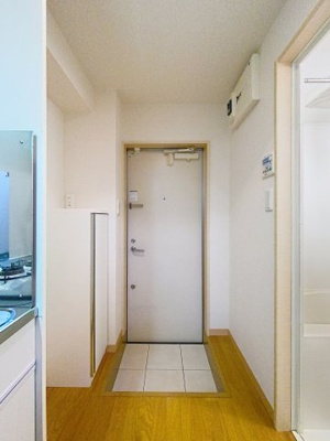 【玄関】 | ル・ヴァン・クレールⅢ