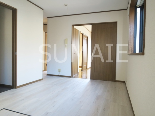 ヴェルドミールのキッチン|ダイニングルーム。