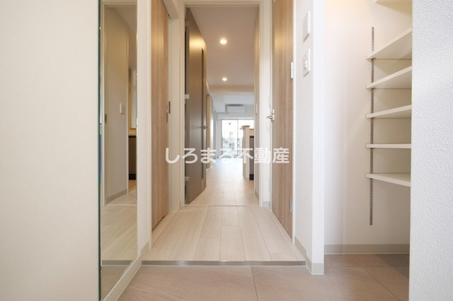 アーバネックス南森町WESTの玄関