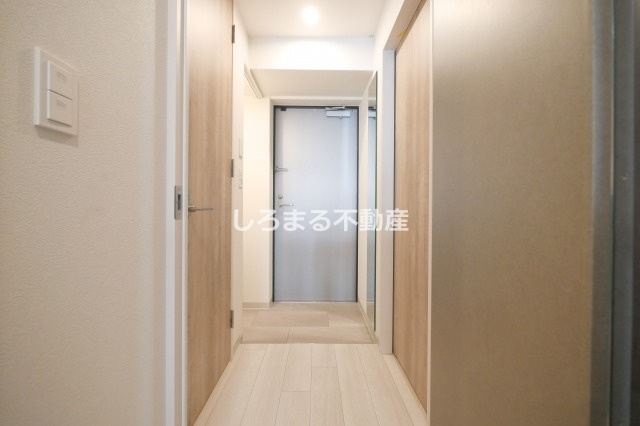 アーバネックス南森町WESTの玄関