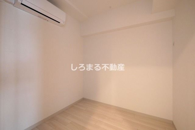 アーバネックス南森町WESTの洋室