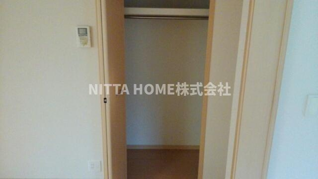 メゾン・城ノ下Ｂの設備|大きな収納も嬉しいです♪