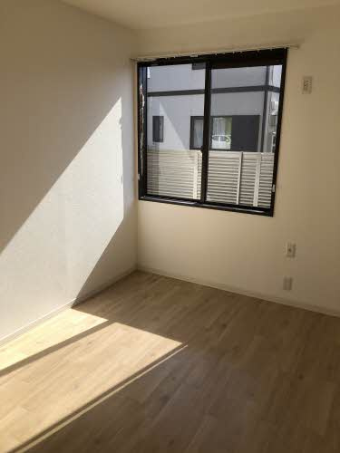 クレセントガーデン B棟のその他