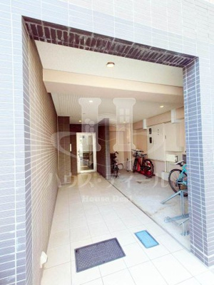 【エントランス】 | カーサ ボニータ | 建物の内部です