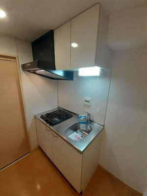 【キッチン】 | カーサ ボニータ | コンパクトなキッチンで掃除もラクラク