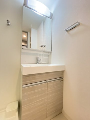 【独立洗面台】 | エス・キュート梅田中崎町 | エス・キュート梅田中崎町　独立洗面化粧台