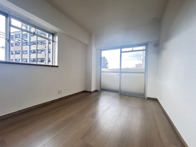 【内装】 | プロスパ77