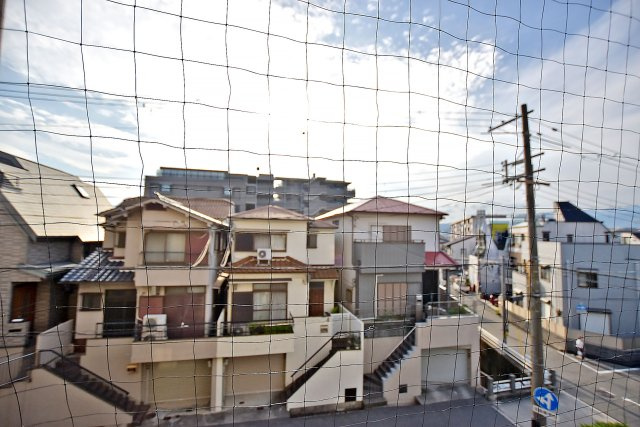 甲子園第八コーポラスA棟の展望|バルコニーからの眺望です。暖かな陽射しや爽やかな風を存分に取り込みお部屋に開放感をもたらします。