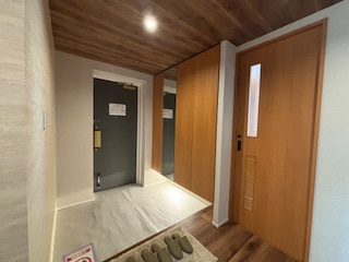 エクセルヴュー御崎公園の玄関