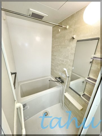 フルーヴ雑司ヶ谷の浴室