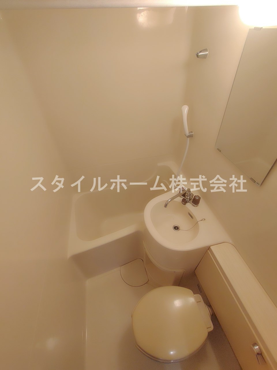 シャトーウィスタリヤの浴室