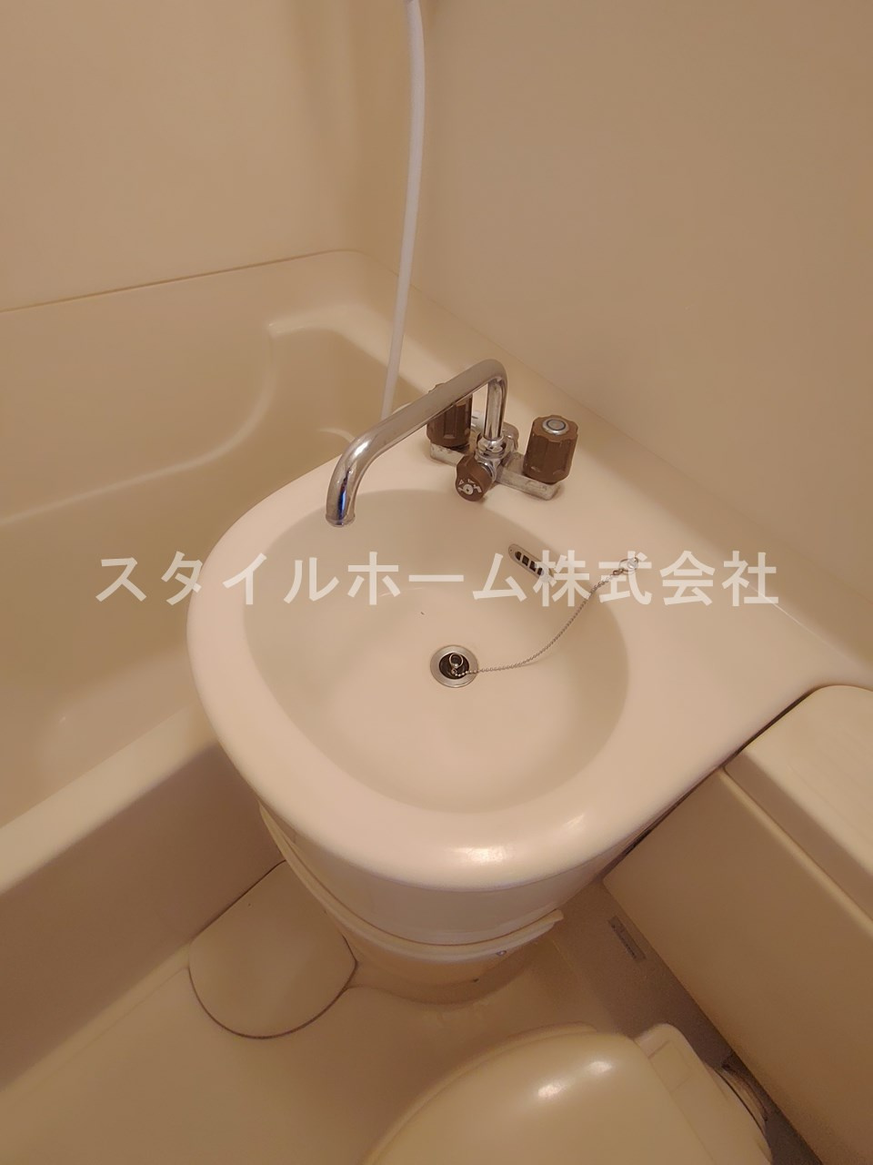 シャトーウィスタリヤの洗面所