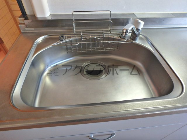 東村山青葉町住宅3号棟のキッチン