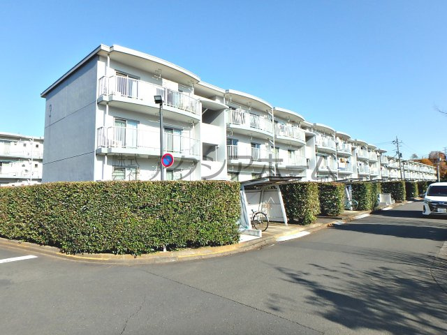 東村山青葉町住宅3号棟の外観
