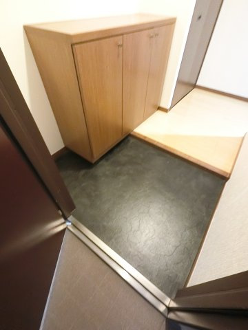 オーシャンビュー壱番館の玄関