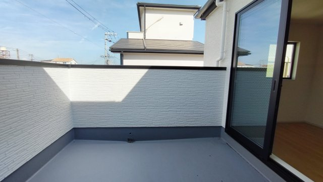 神戸市垂水区星が丘　新築戸建てのバルコニー