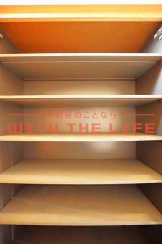 カーザ・ミア【キャッシュバック対象物件】の収納|収納豊富です