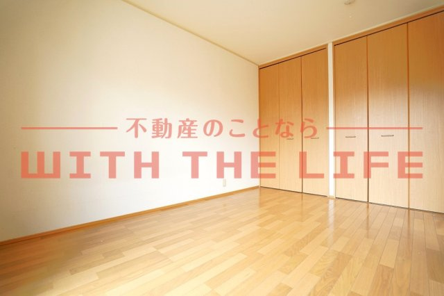 カーザ・ミア【キャッシュバック対象物件】の洋室|個人の部屋や寝室として使える洋室です