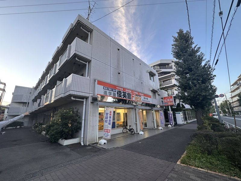 ラ・ファイナマンション の外観