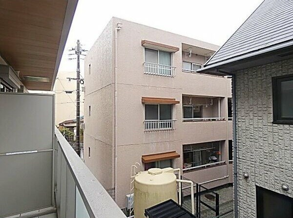 フェリシアガーデンのバルコニー