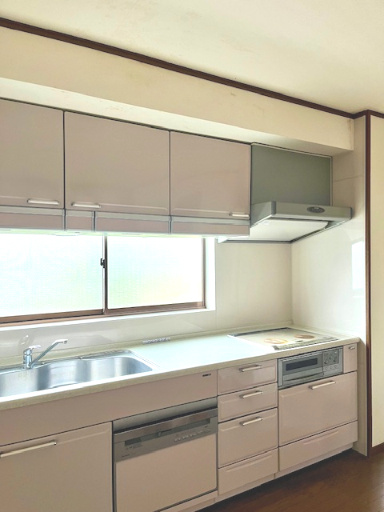 敦賀市山泉中古戸建のキッチン