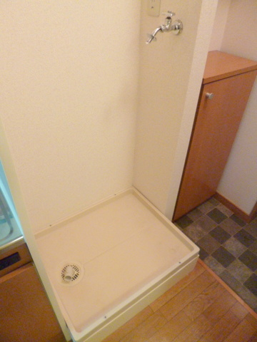 カーサビバーチェの洗面所|★室内洗濯機置場あり★