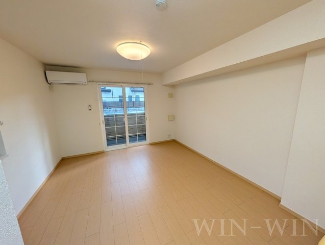 BRANZINOの居間・リビング