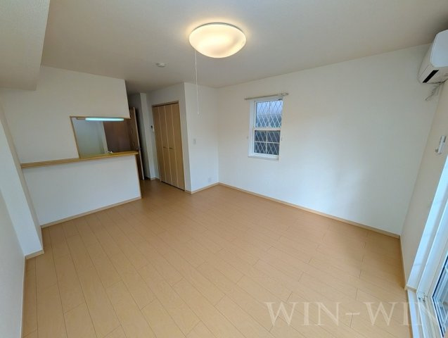 BRANZINOの居間・リビング