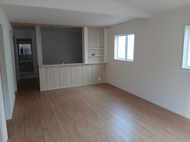 行田市棚田町３丁目　の居間・リビング|３号棟現地リビング（2026年02月02日）撮影