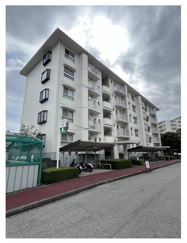 志木ニュータウン中央の森参番街２号棟