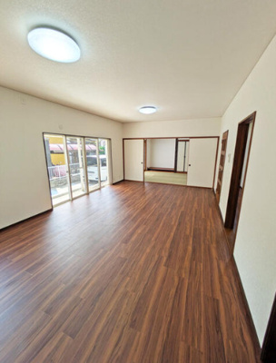 【居間・リビング】 | 遠賀郡遠賀町芙蓉2丁目