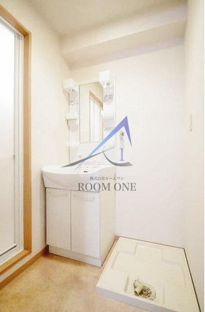 ＩＭＩＣＡ楠のその他|洗濯機置き場です。