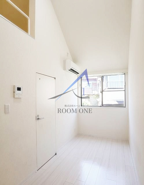 ヴィシェフラット