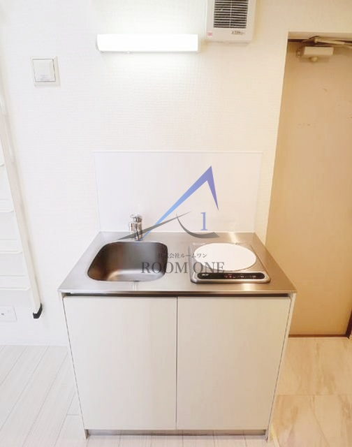 ヴィシェフラットの収納|キッチン収納です。