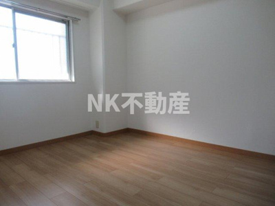 【寝室】 | シャトー八戸ノ里（八戸ノ里賃貸） | 洋室です