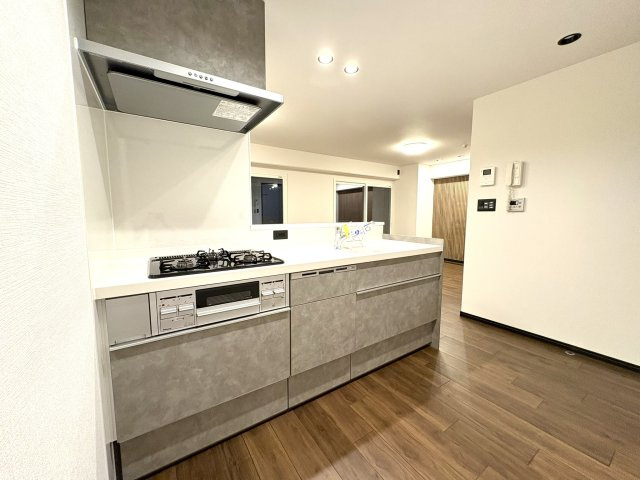 ルミエール二条のキッチン|お料理しやすいキッチンです