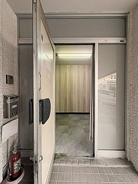 サンハウスマスダの玄関|明るい玄関です