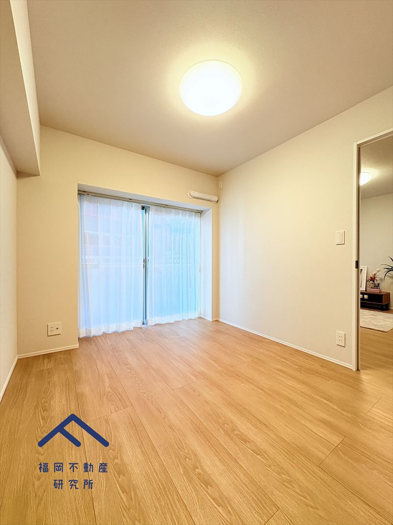 トーカンマンション今泉一〇の洋室