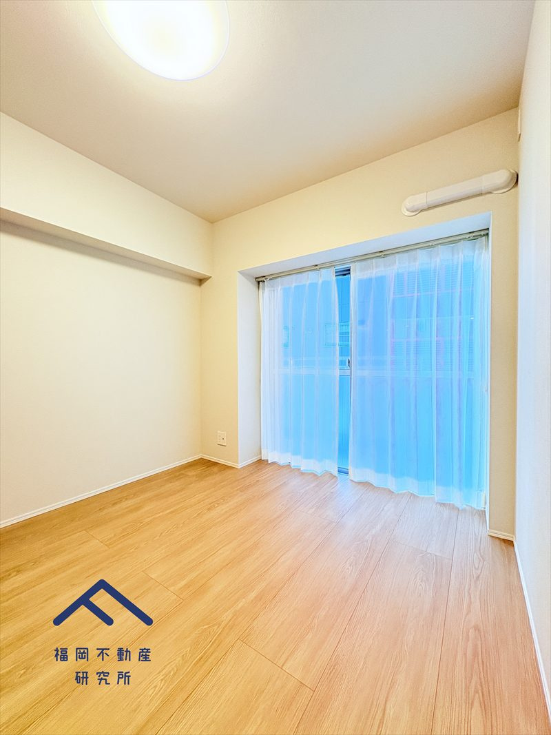 トーカンマンション今泉一〇の洋室