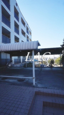 【その他共用部分】 | プリムローズ | 駐輪場です。