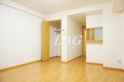 【寝室】 | プリムローズ | 寝室です。